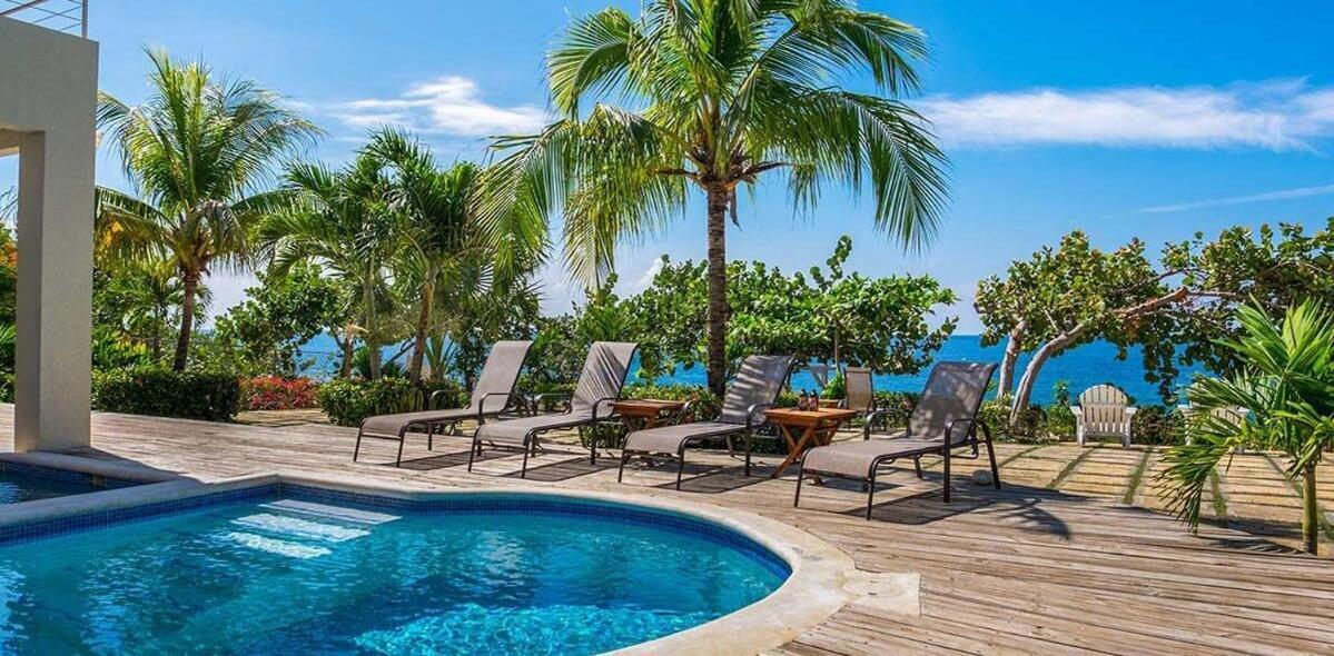 Hospitality Expert Little Waters Villa Негрил Екстериор снимка